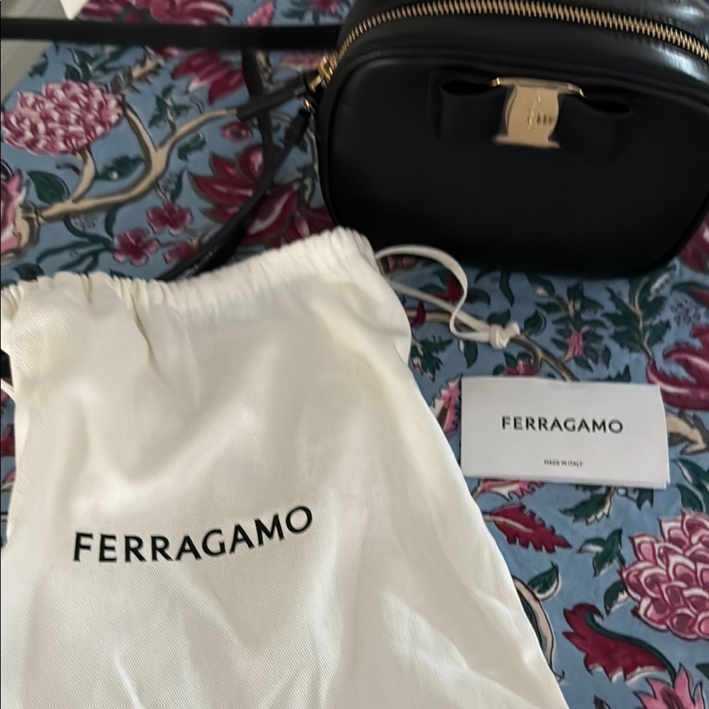 Salvatore Ferragamo Black leather crossbody bag
